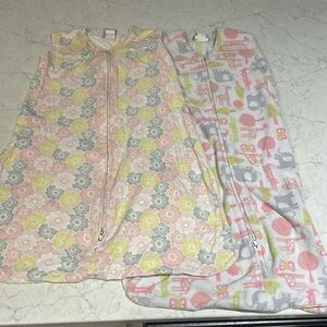 Halo sleep sack 2 pack, size medium, one fleece and one lightweight material.